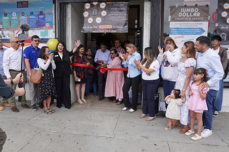 Ribbon-Cutting Ceremony, La Habra’s Jumbo Dollar Store